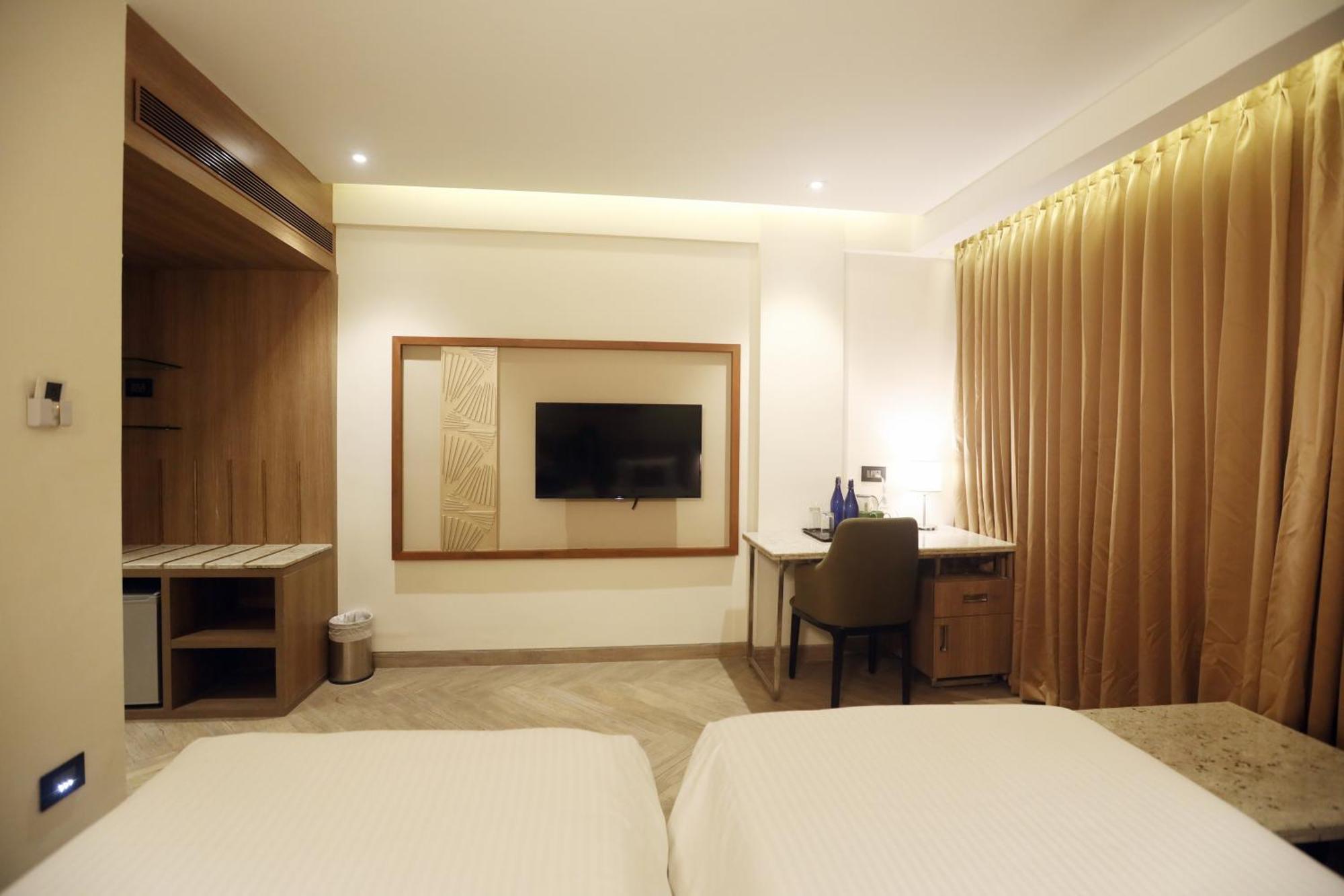 Mango Hill Central Chennai Dış mekan fotoğraf