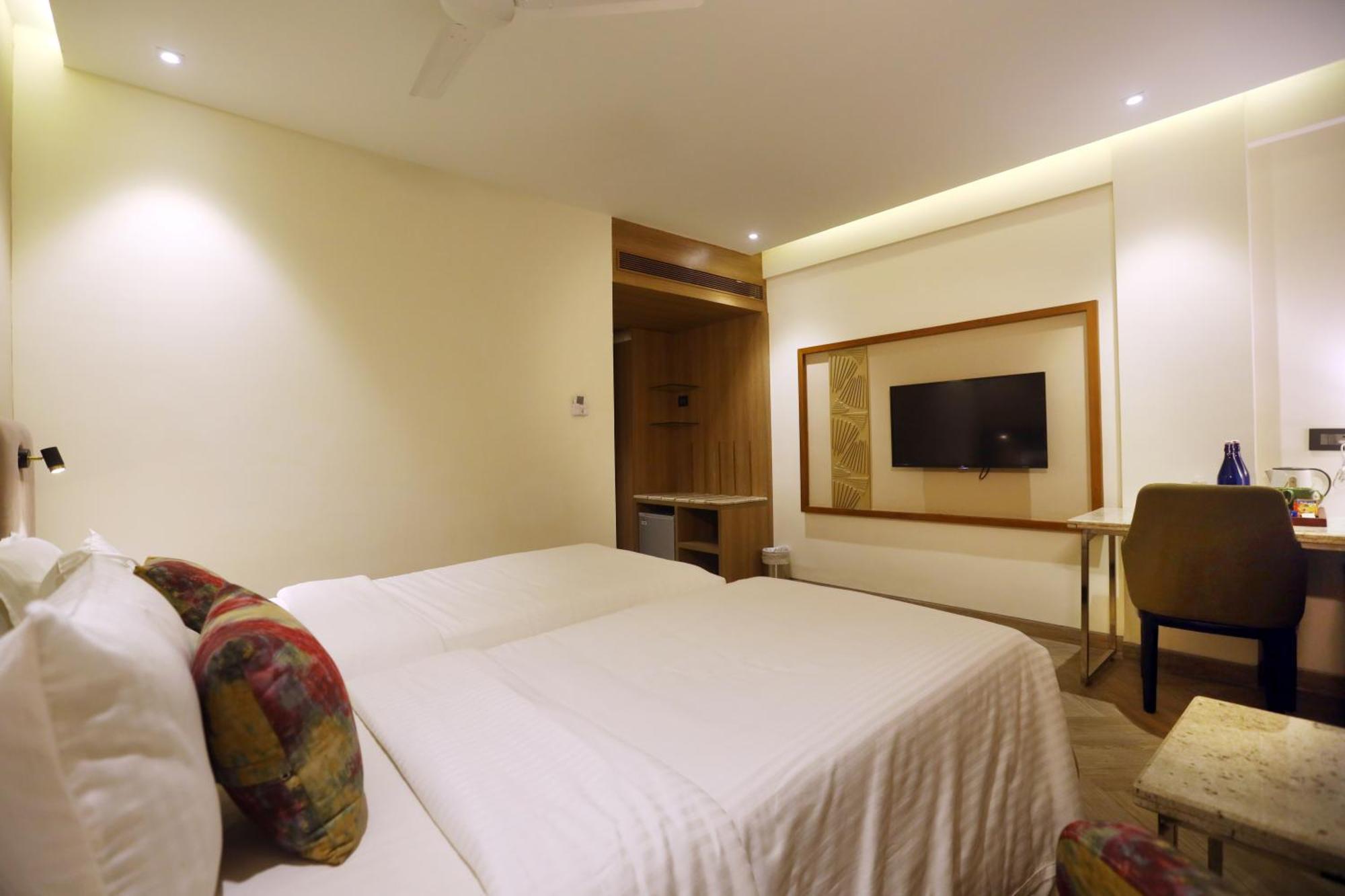 Mango Hill Central Chennai Dış mekan fotoğraf